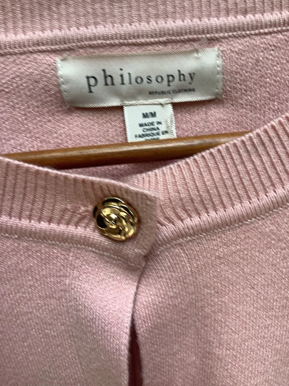 NWT $78 Philosophy Pink Embroidered Cardigan Floral Gold Rose Buttons Viscose M